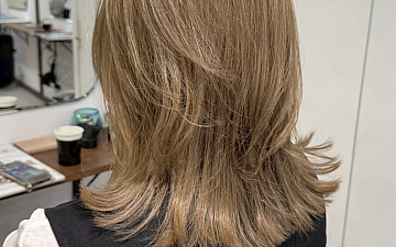 ケアブリーチで大人ハイトーン◎